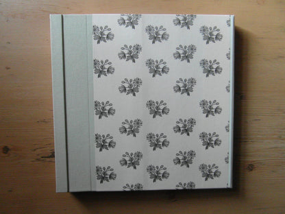 Elodie - La Lumiere Parfumee (CD, Portfolio Edition)
