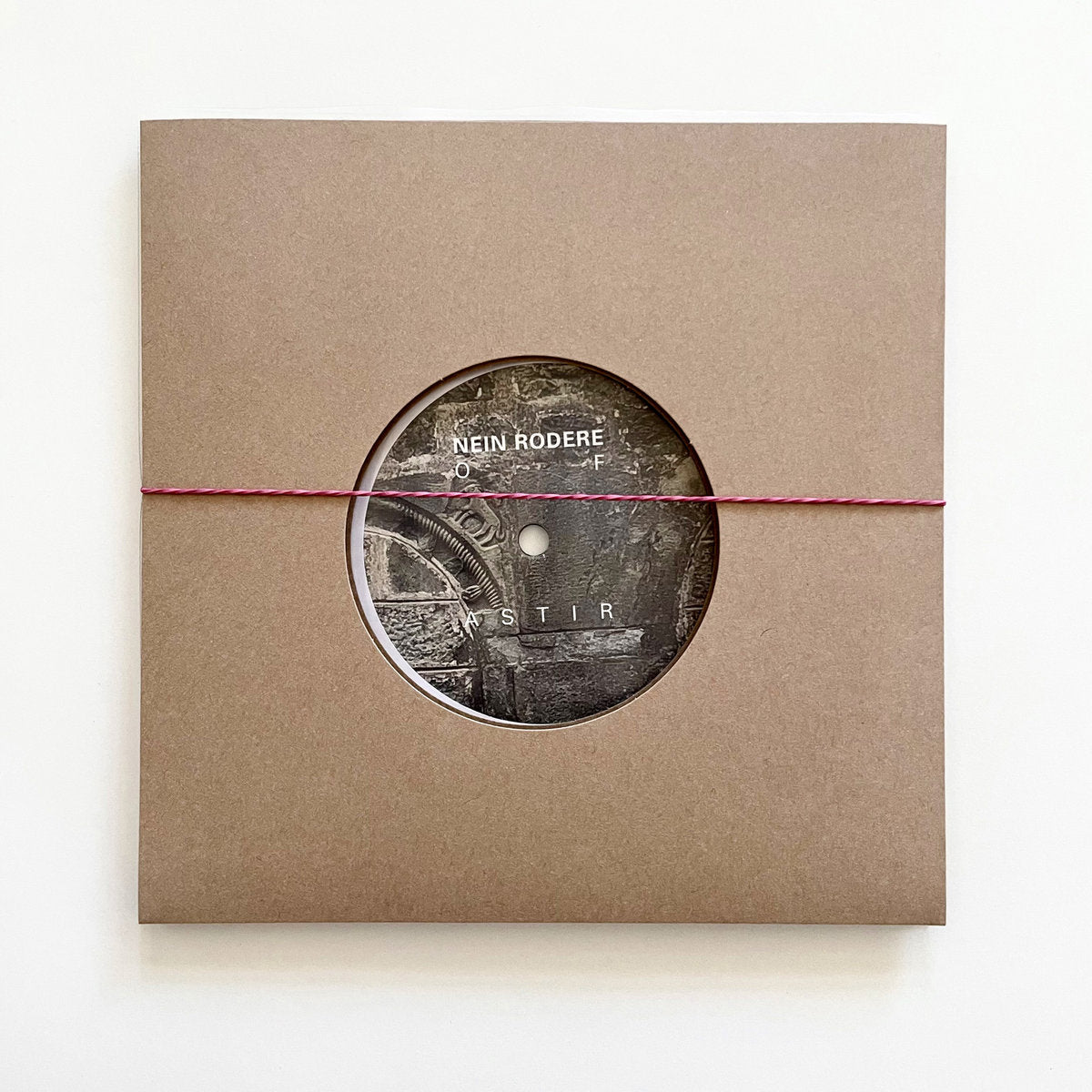 Nein Rodere - The Perils of Astir 7". Outer sleeve, B side. Freuyd & Verdrusz, Germany, 2026. Available at Seasonal Work Records.
